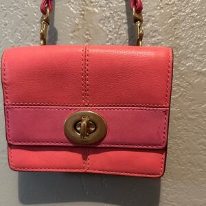 Vintage Coach Leather mini crossbody